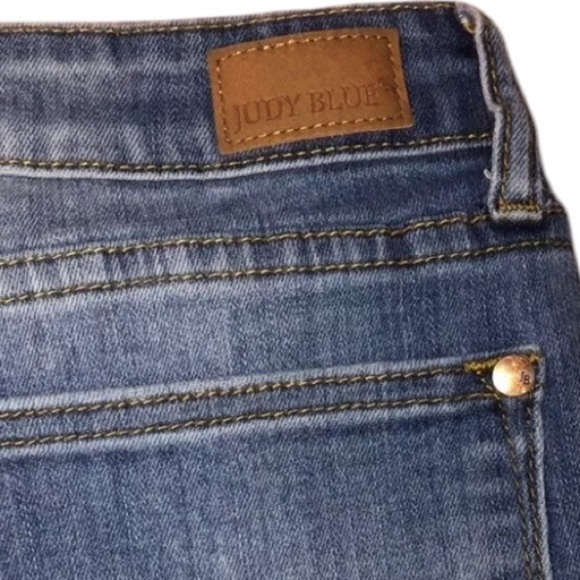 Judy Blue Denim relaxed fit distressed size 32 blue‎ jeans excellent condition - Picture 6 of 7